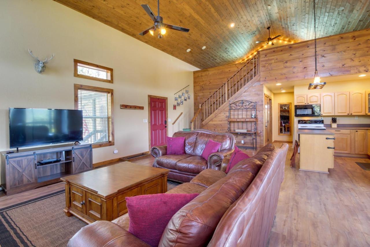 Hilltop Hideaway In Show Low With Mountain Views! Exterior photo