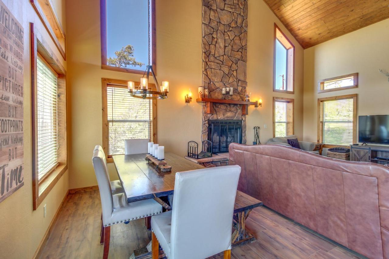 Hilltop Hideaway In Show Low With Mountain Views! Exterior photo